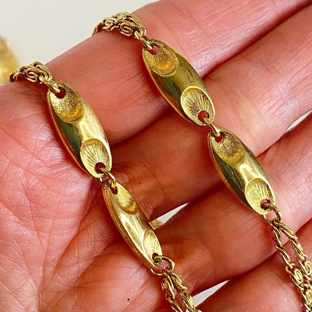 Monet Vintage Gold Tone Double Scroll Chain Station Necklace Flapper Rope - Picture 6 of 12
